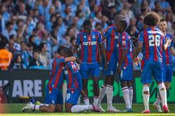 lol战绩查询-英格兰队表现出色，赢得重要胜利的简单介绍