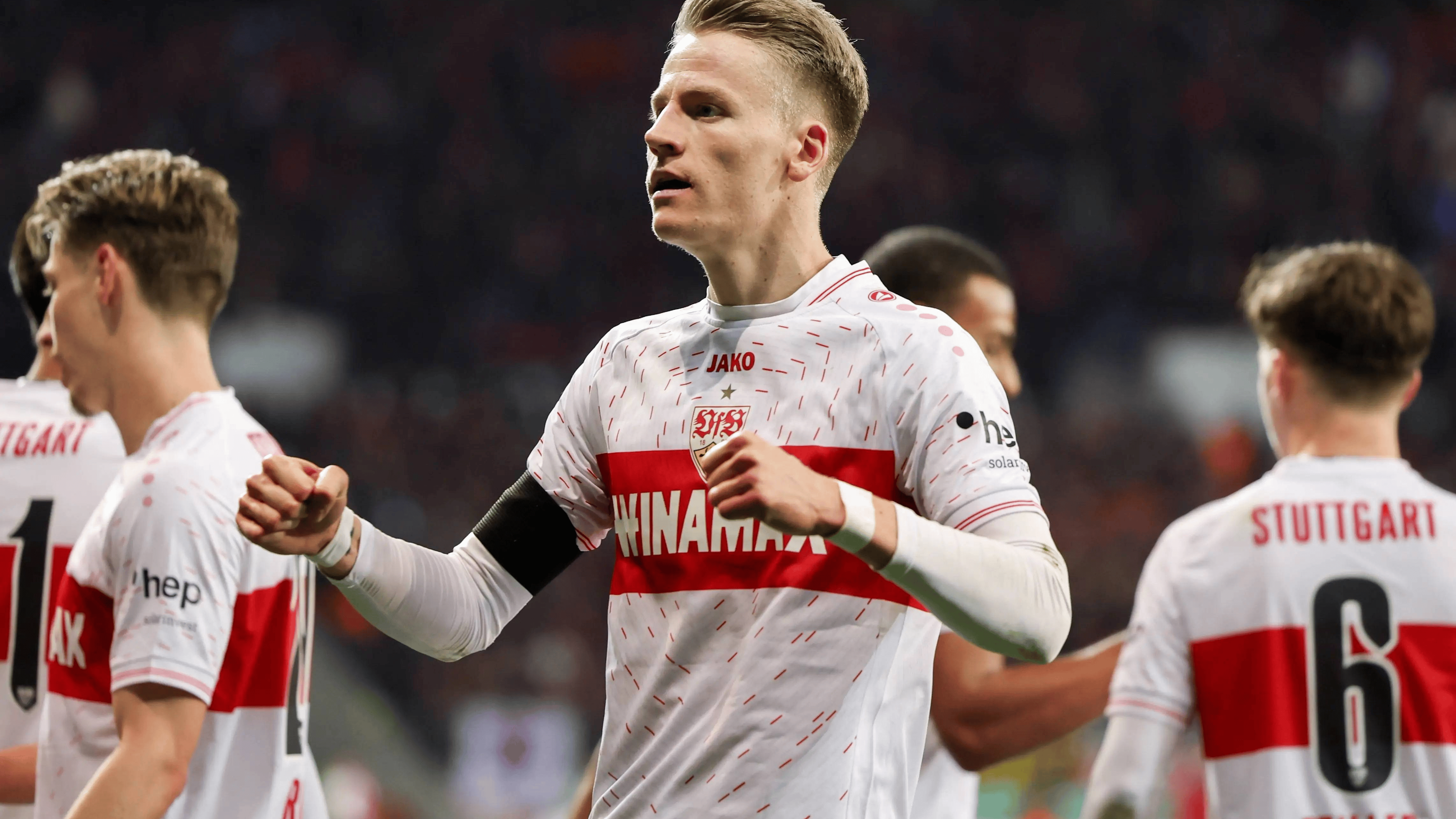 斯图加特主场遭遇惨败，难保不败纪录