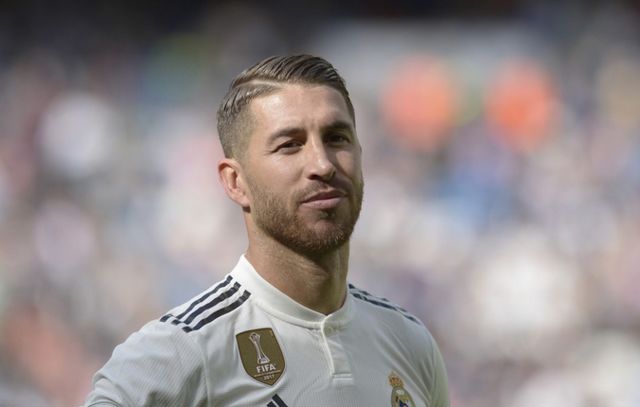 瑞典爆冷巴西，阿尔巴完成帽子戏法的简单介绍