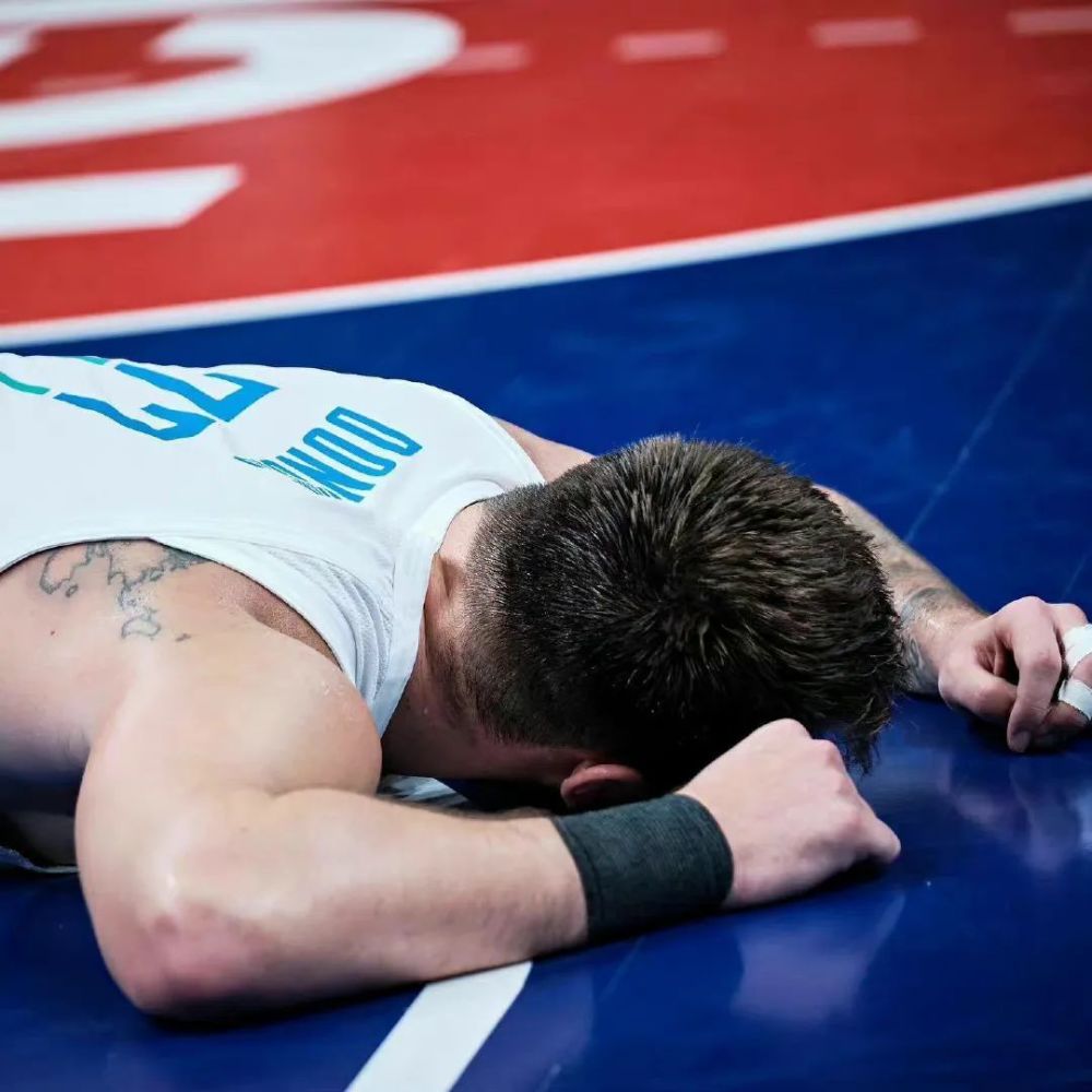 关于比利时乒乓球队鏖战波兰乒乓球队，水谷隼统治全场的信息