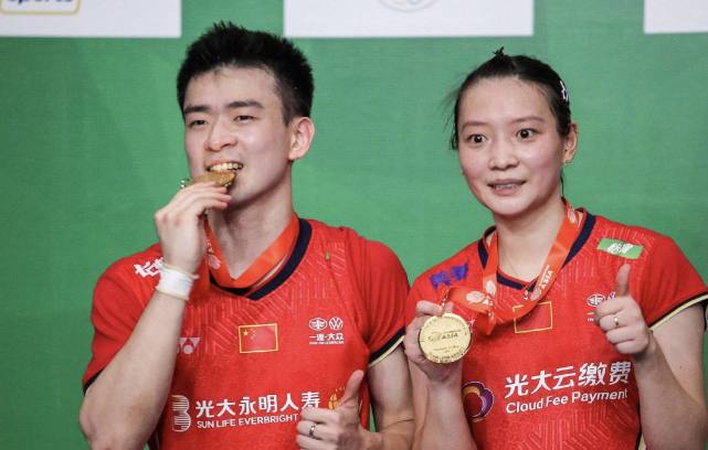 包含泰国队鏖战印度队,黄鸭组合状态火热的词条 包含泰国队鏖战印度队,黄鸭组合状态火热的词条